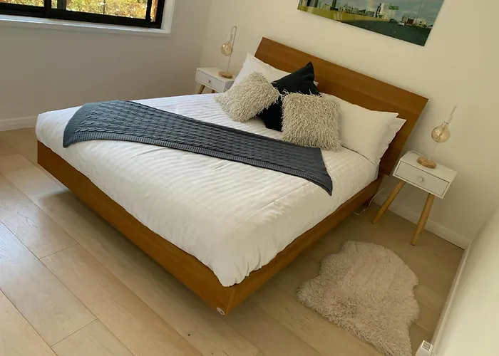 Adorable 1 Bedroom Private Apartment